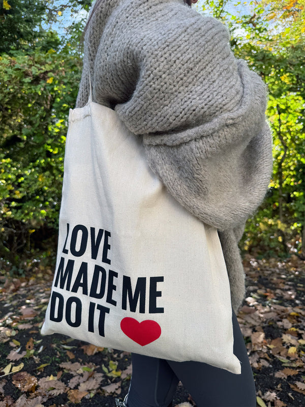 Love Not Fear tote bag